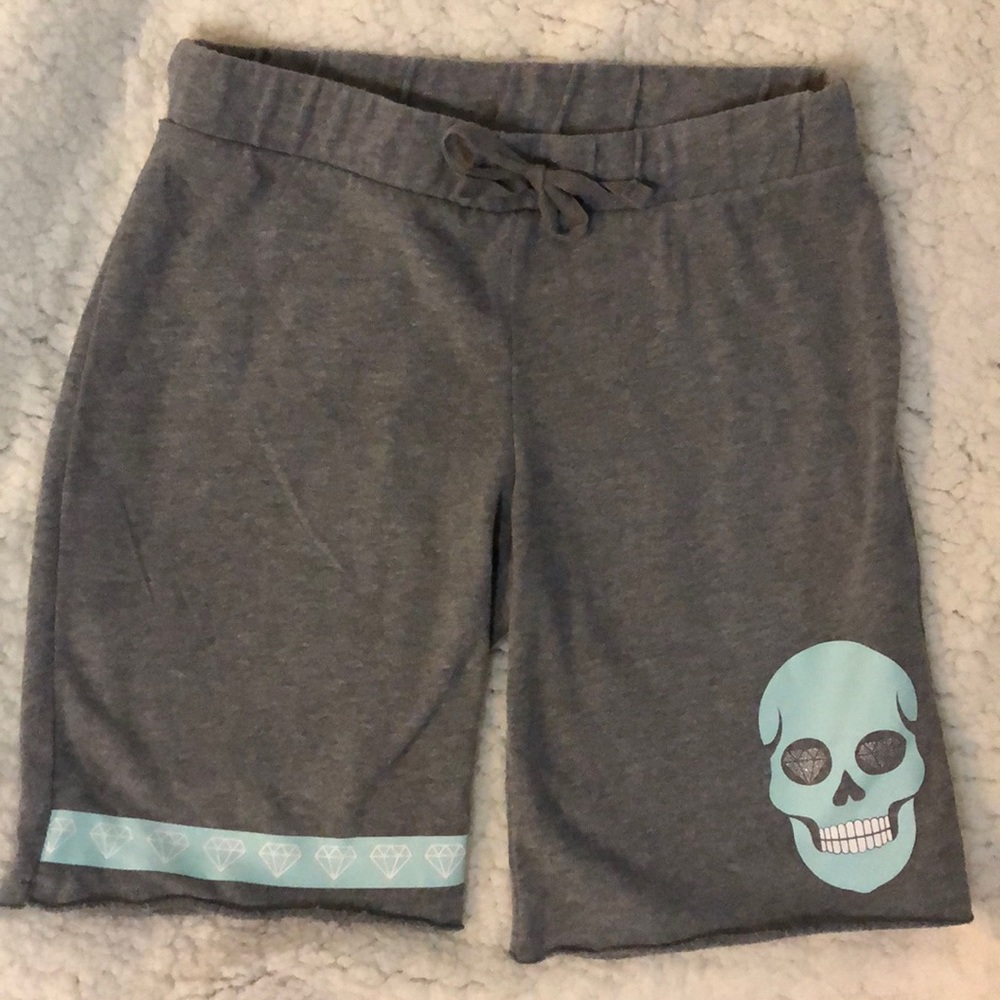 Cute Sweat Shorts! Wrinkle free and washes great!